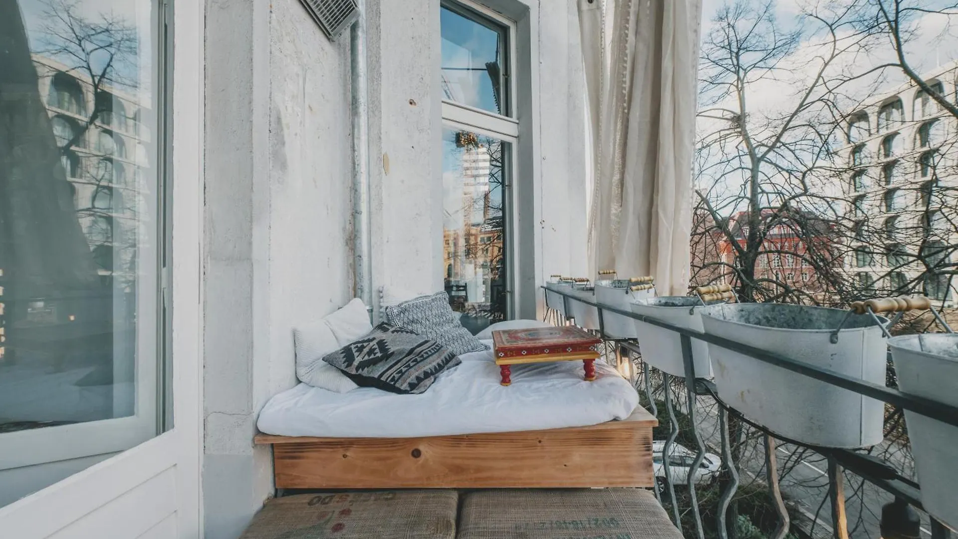 Apartamento Altbau-Loft Fuer 12 Personen Am Alexanderplatz Berlín Alemania