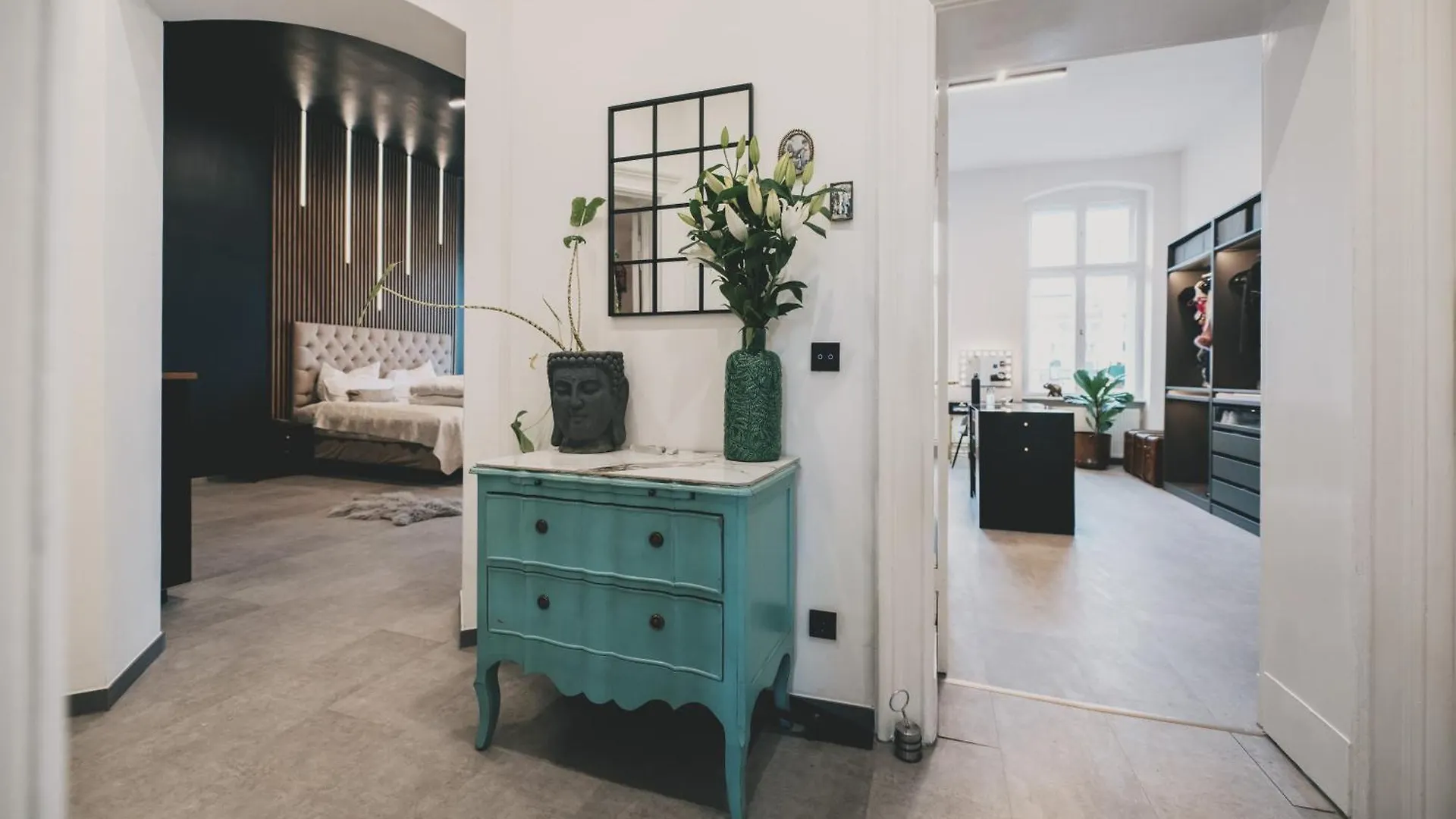 Altbau-Loft Fuer 12 Personen Am Alexanderplatz Apartment Berlin